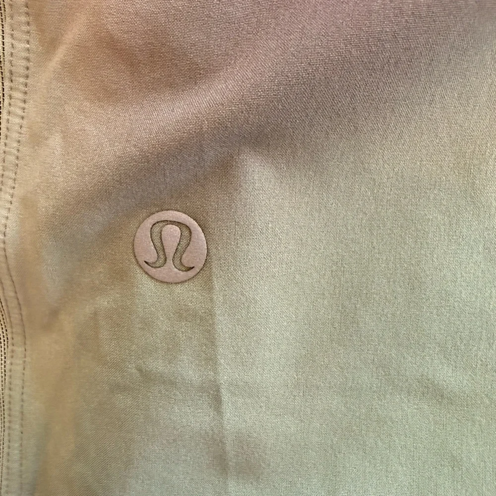 Lululemon Athletica Men's Pace Breaker Shorts 5” - NWT!